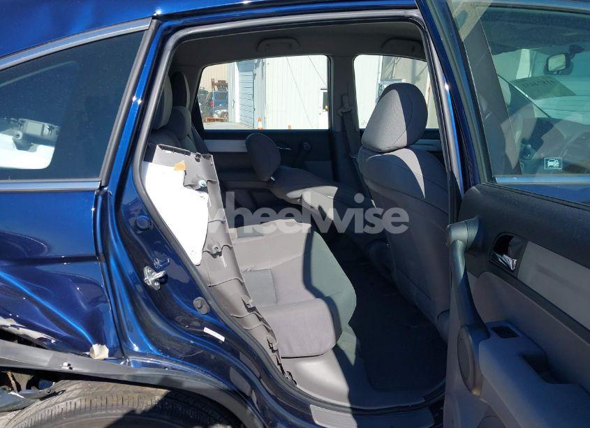 Photo 8 of 2011 Honda Cr-v LX (VIN 5J6RE4H38BL073918)