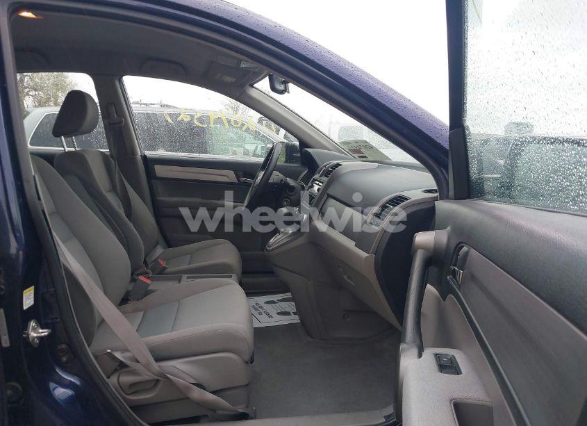 Photo 5 of 2011 Honda Cr-v LX (VIN 5J6RE4H38BL076981)