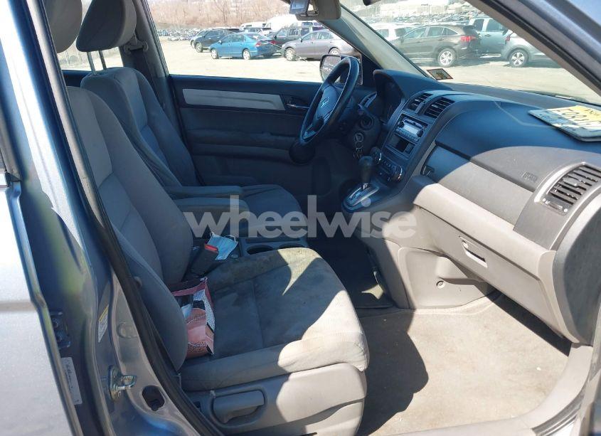 Photo 5 of 2011 Honda Cr-v LX (VIN 5J6RE4H38BL114659)