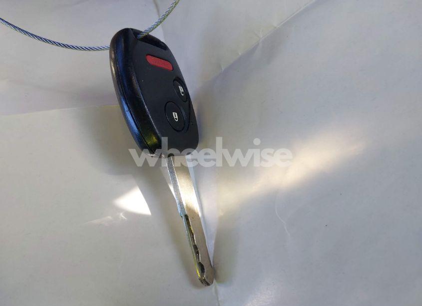 Photo 11 of 2010 Honda Cr-v LX (VIN 5J6RE4H39AL008977)