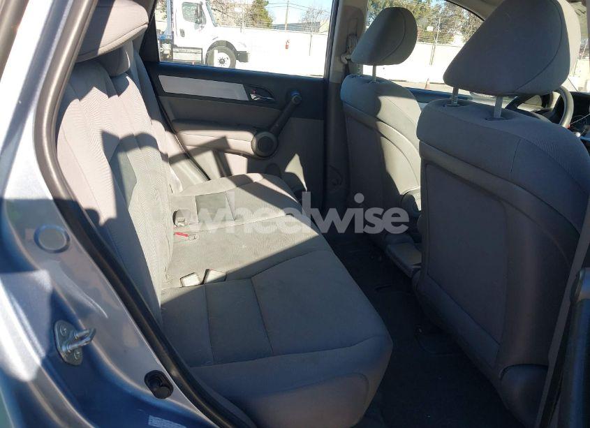 Photo 8 of 2010 Honda Cr-v LX (VIN 5J6RE4H39AL008977)