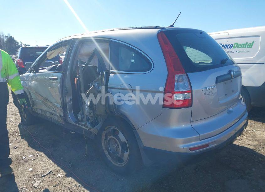 Photo 3 of 2010 Honda Cr-v LX (VIN 5J6RE4H39AL048895)