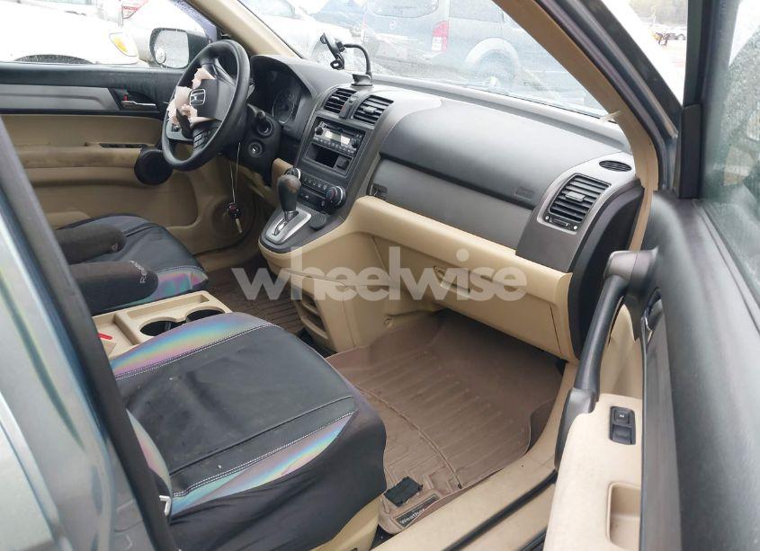 Photo 5 of 2011 Honda Cr-v LX (VIN 5J6RE4H39BL008043)