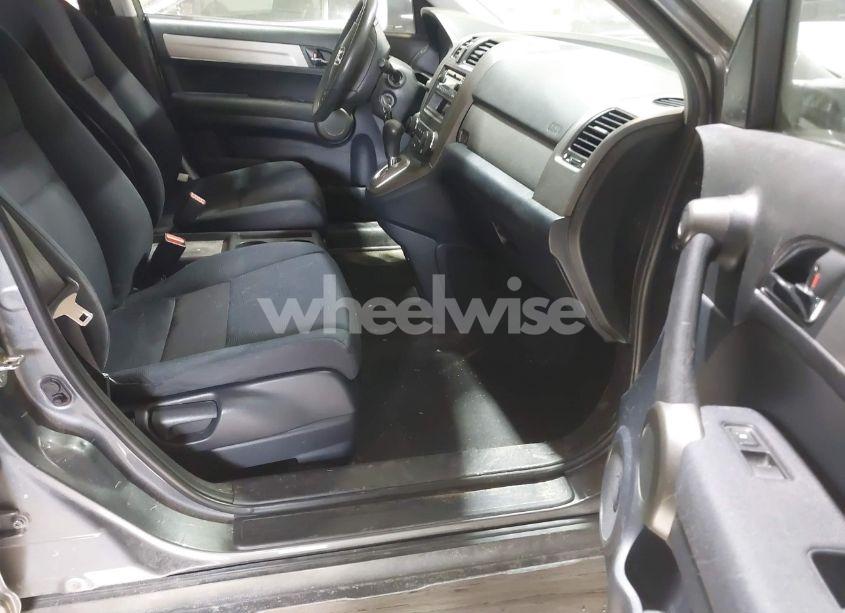 Photo 5 of 2011 Honda Cr-v LX (VIN 5J6RE4H39BL039390)