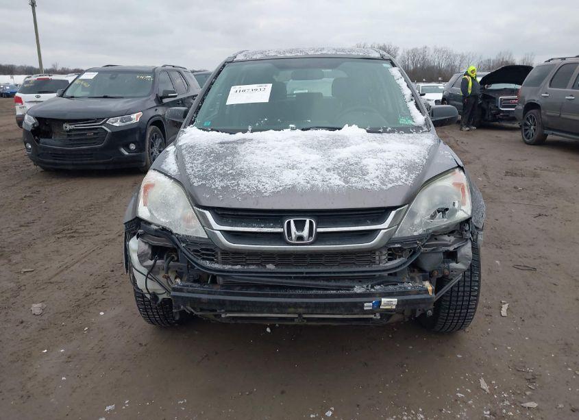 Photo 6 of 2010 Honda Cr-v LX (VIN 5J6RE4H3XAL051921)