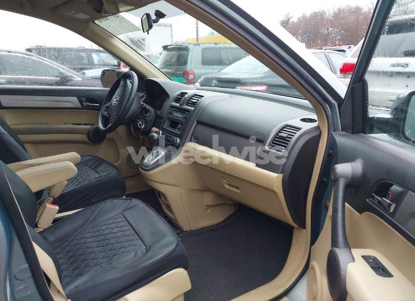 Photo 5 of 2010 Honda Cr-v LX (VIN 5J6RE4H3XAL053443)