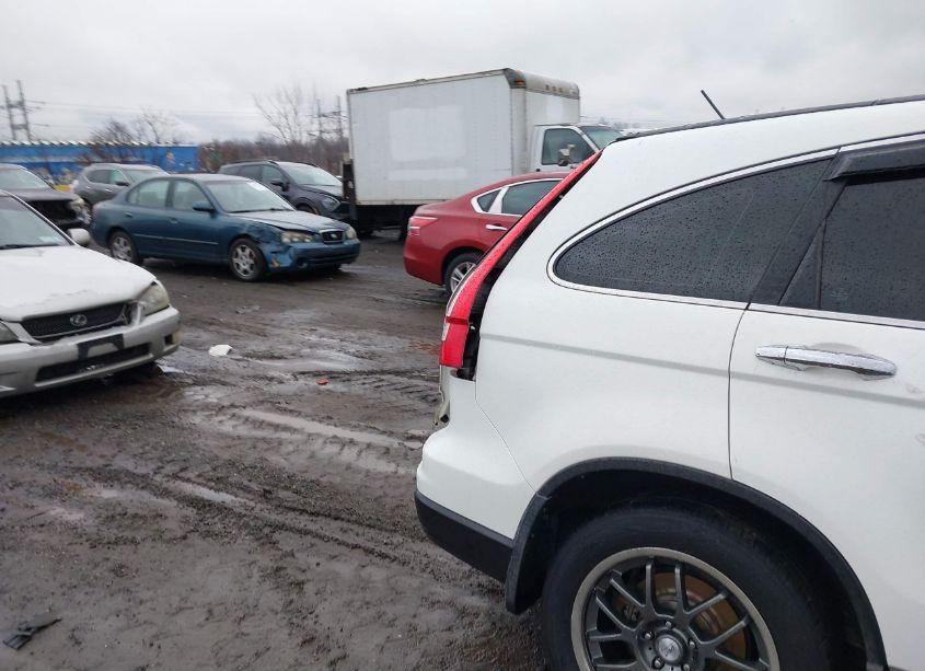 Photo 19 of 2011 Honda Cr-v LX (VIN 5J6RE4H3XBL001151)