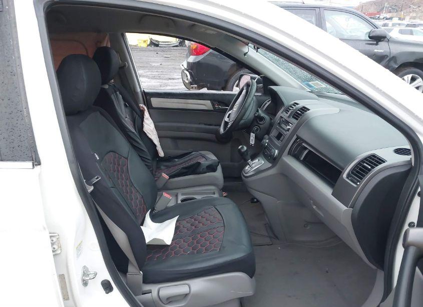 Photo 5 of 2011 Honda Cr-v LX (VIN 5J6RE4H3XBL001151)