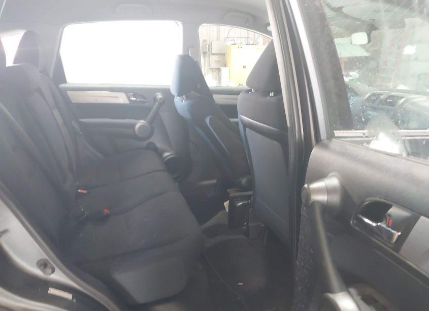 Photo 8 of 2011 Honda Cr-v LX (VIN 5J6RE4H3XBL040791)