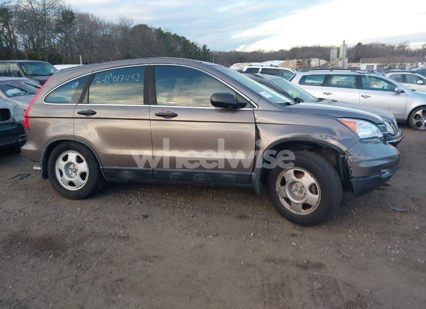 Photo 12 of 2011 Honda Cr-v LX (VIN 5J6RE4H3XBL066761)