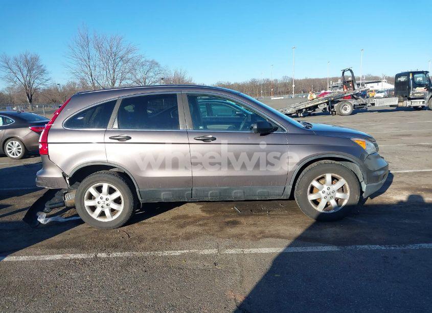 Photo 13 of 2011 Honda Cr-v SE (VIN 5J6RE4H41BL061215)