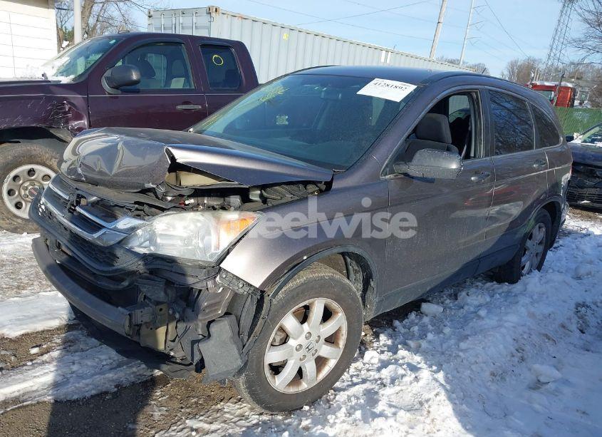 Photo 2 of 2011 Honda Cr-v SE (VIN 5J6RE4H41BL090780)