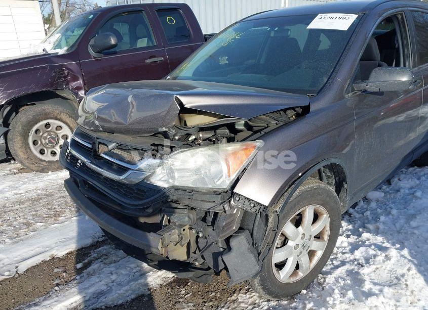 Photo 6 of 2011 Honda Cr-v SE (VIN 5J6RE4H41BL090780)