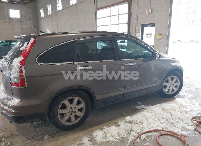 Photo 14 of 2011 Honda Cr-v SE (VIN 5J6RE4H41BL093999)