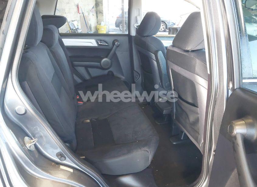 Photo 8 of 2011 Honda Cr-v SE (VIN 5J6RE4H42BL011049)