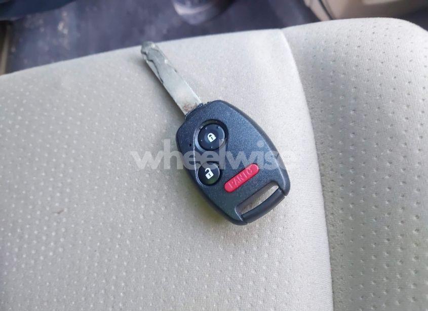 Photo 11 of 2011 Honda Cr-v SE (VIN 5J6RE4H42BL038090)