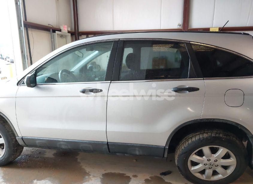 Photo 14 of 2011 Honda Cr-v SE (VIN 5J6RE4H42BL040602)