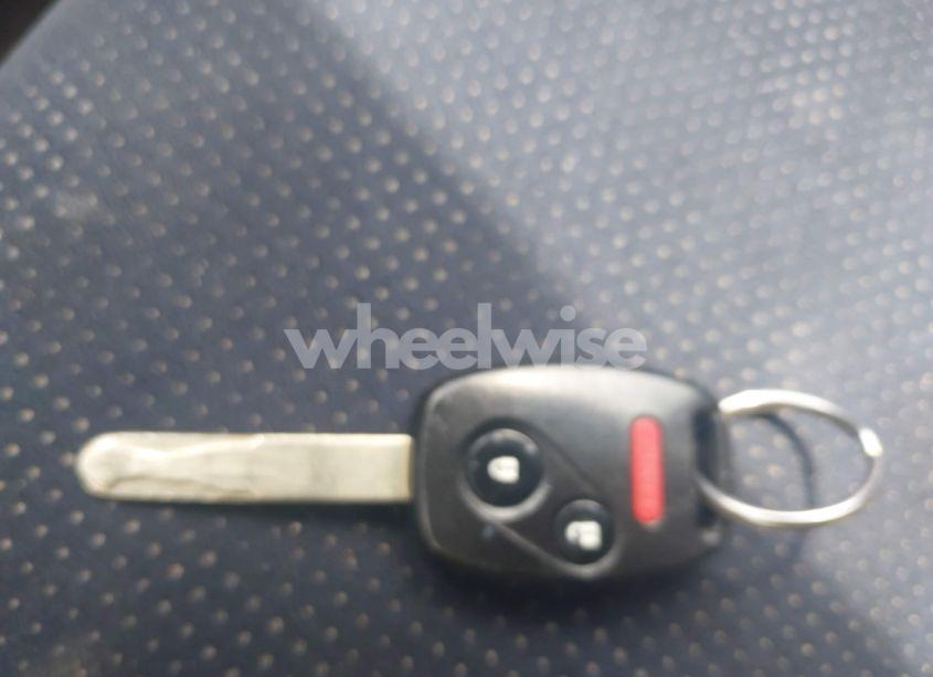 Photo 11 of 2011 Honda Cr-v SE (VIN 5J6RE4H42BL076158)