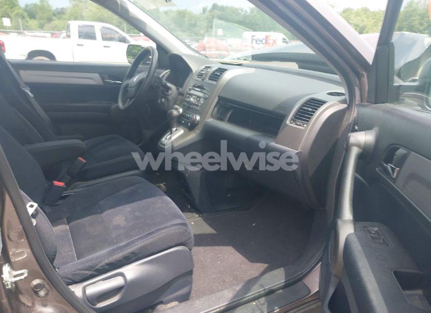 Photo 5 of 2011 Honda Cr-v SE (VIN 5J6RE4H42BL076158)