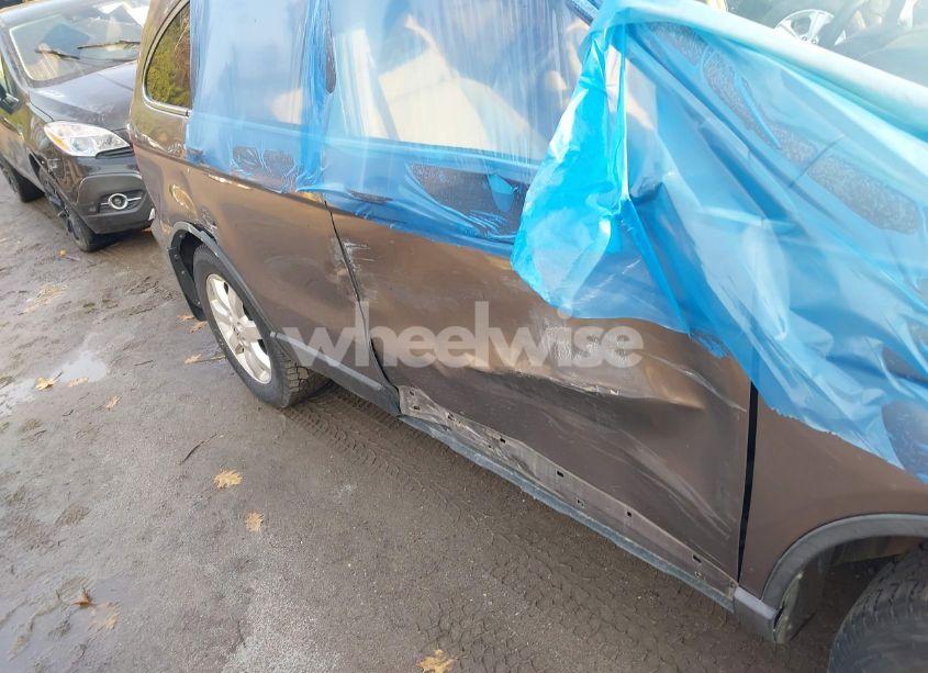 Photo 6 of 2011 Honda Cr-v SE (VIN 5J6RE4H43BL080218)