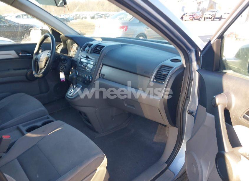 Photo 5 of 2011 Honda Cr-v SE (VIN 5J6RE4H44BL106826)