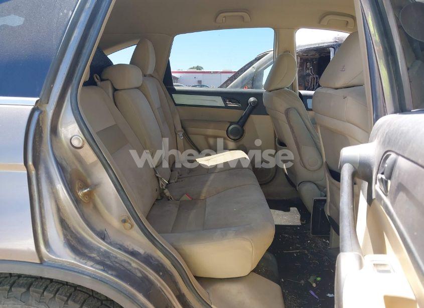 Photo 8 of 2011 Honda Cr-v SE (VIN 5J6RE4H46BL008641)