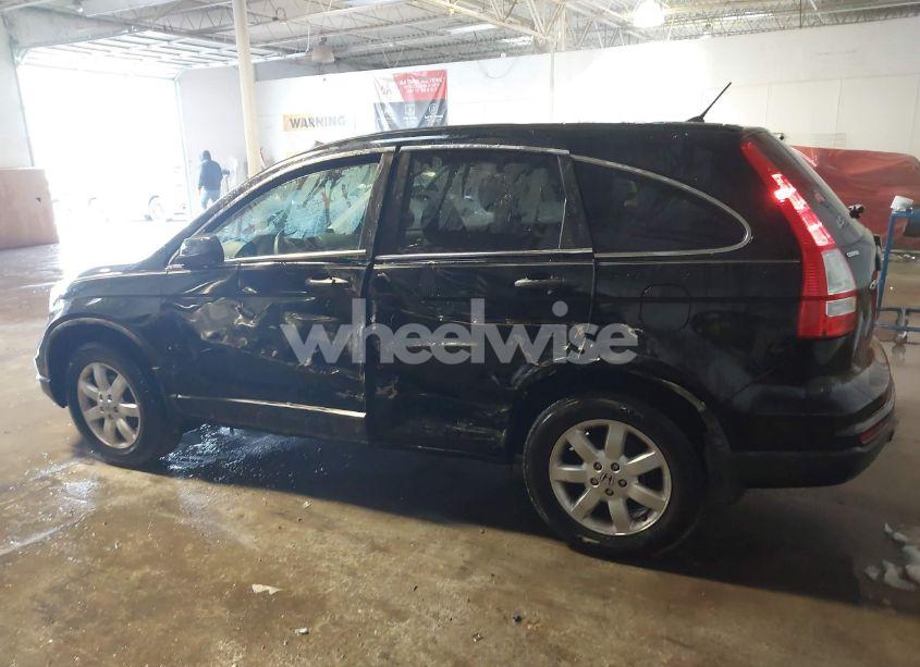 Photo 14 of 2011 Honda Cr-v SE (VIN 5J6RE4H46BL009868)