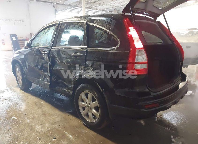 Photo 3 of 2011 Honda Cr-v SE (VIN 5J6RE4H46BL009868)