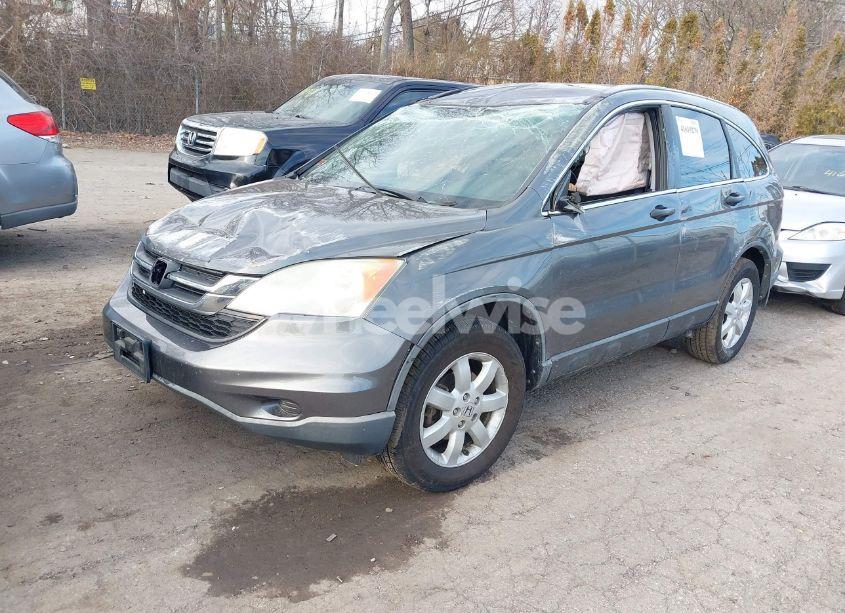 Photo 2 of 2011 Honda Cr-v SE (VIN 5J6RE4H46BL079144)