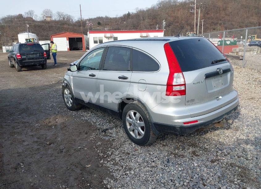 Photo 3 of 2011 Honda Cr-v SE (VIN 5J6RE4H47BL064331)