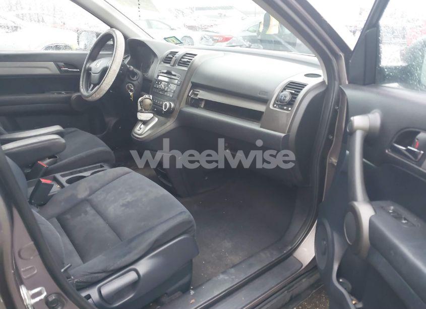 Photo 5 of 2011 Honda Cr-v SE (VIN 5J6RE4H48BL070025)