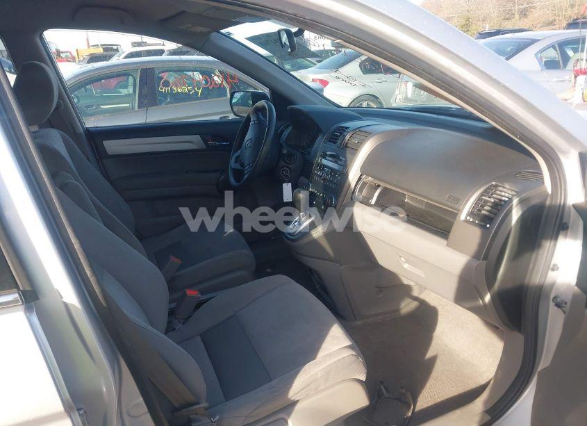 Photo 5 of 2011 Honda Cr-v SE (VIN 5J6RE4H49BL017365)