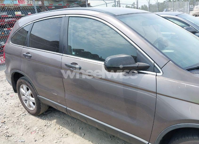 Photo 13 of 2011 Honda Cr-v SE (VIN 5J6RE4H49BL069580)