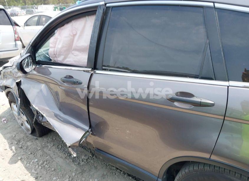 Photo 14 of 2011 Honda Cr-v SE (VIN 5J6RE4H49BL069580)