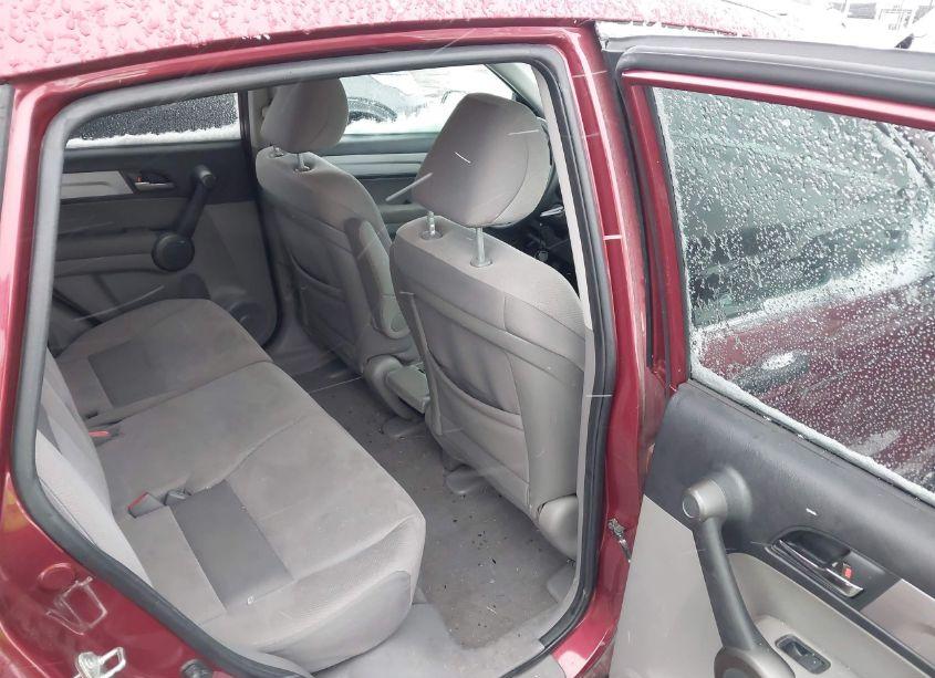 Photo 8 of 2011 Honda Cr-v SE (VIN 5J6RE4H4XBL018363)