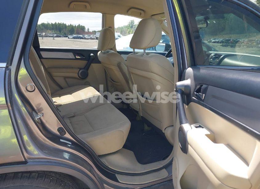 Photo 8 of 2011 Honda Cr-v SE (VIN 5J6RE4H4XBL089899)