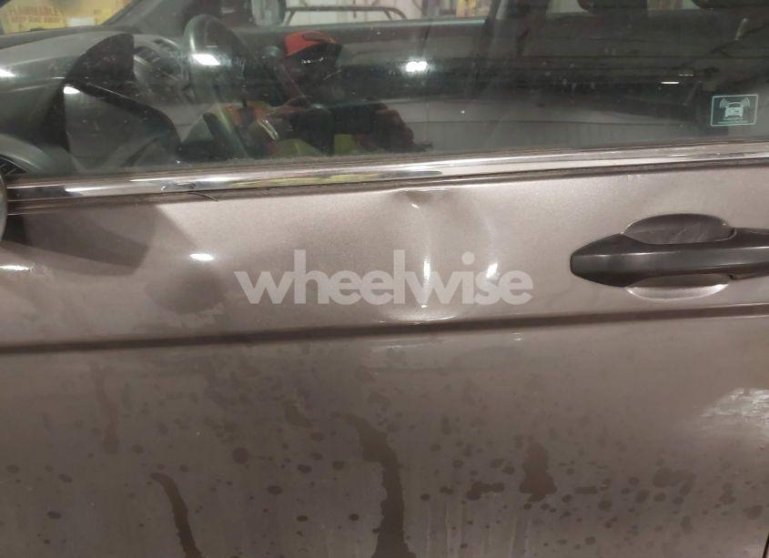 Photo 17 of 2010 Honda Cr-v EX (VIN 5J6RE4H52AL050084)