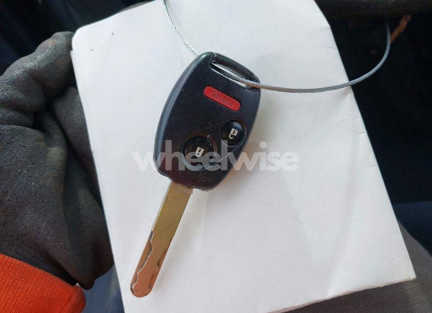 Photo 11 of 2010 Honda Cr-v EX (VIN 5J6RE4H5XAL073404)