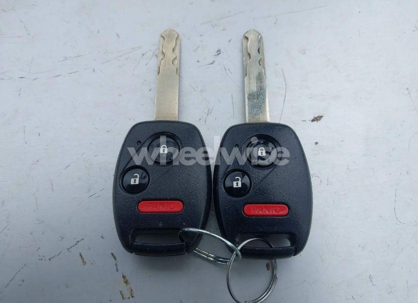 Photo 11 of 2011 Honda Cr-v EX (VIN 5J6RE4H5XBL103258)