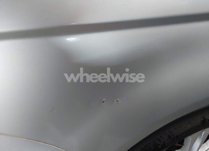 Photo 18 of 2010 Honda Cr-v EX-L (VIN 5J6RE4H71AL002089)