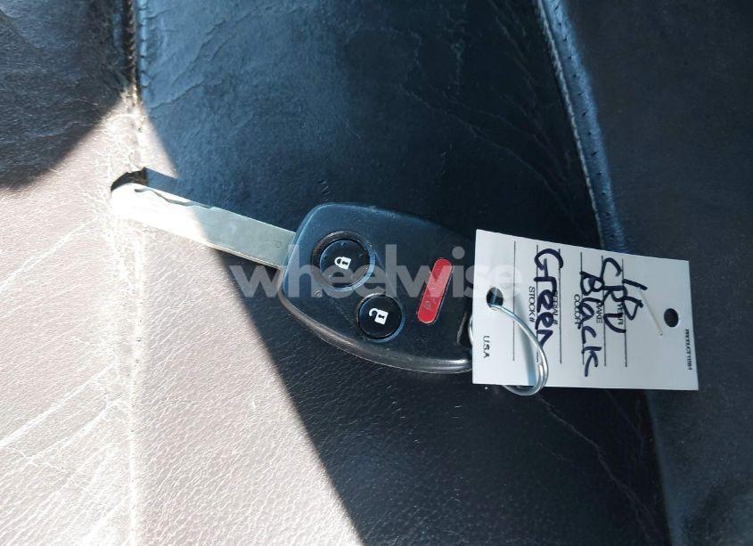 Photo 11 of 2010 Honda Cr-v EX-L (VIN 5J6RE4H72AL016972)