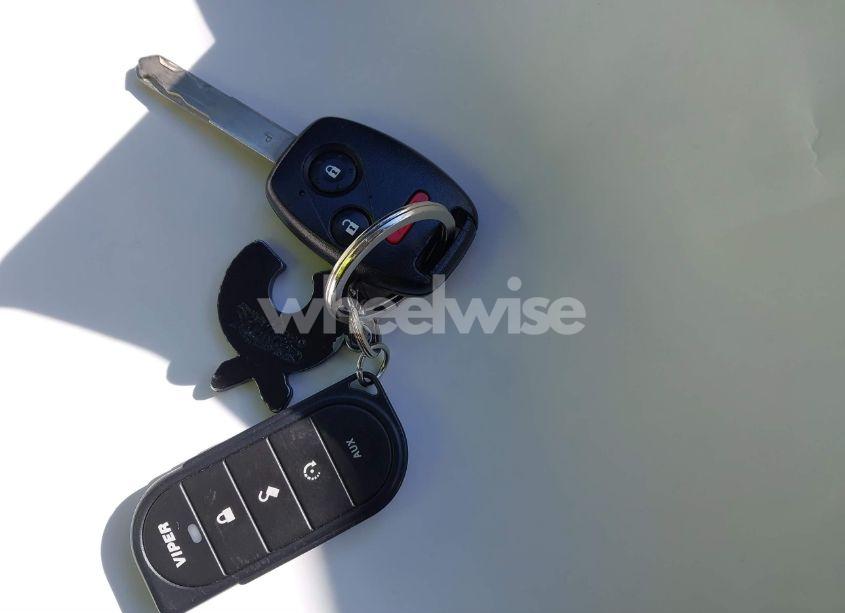 Photo 11 of 2010 Honda Cr-v EX-L (VIN 5J6RE4H72AL098718)