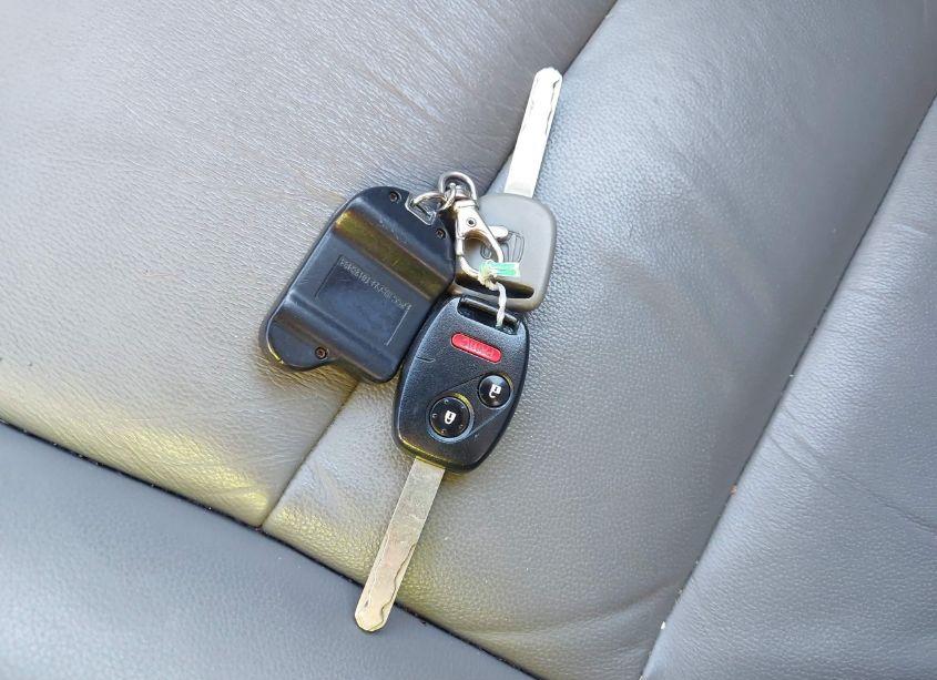 Photo 11 of 2010 Honda Cr-v EX-L (VIN 5J6RE4H74AL003950)