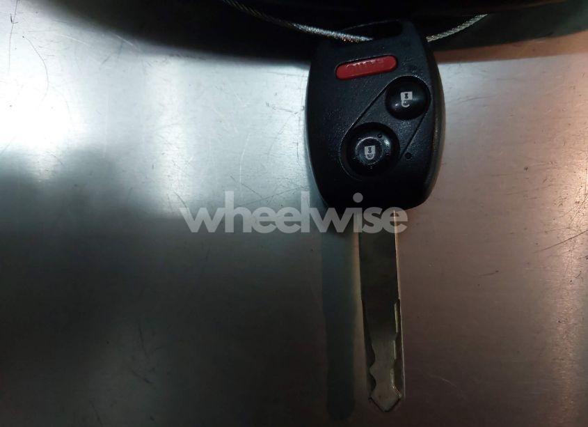 Photo 11 of 2010 Honda Cr-v EX-L (VIN 5J6RE4H74AL016357)