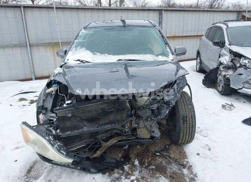 Photo 12 of 2010 Honda Cr-v EX-L (VIN 5J6RE4H74AL047673)