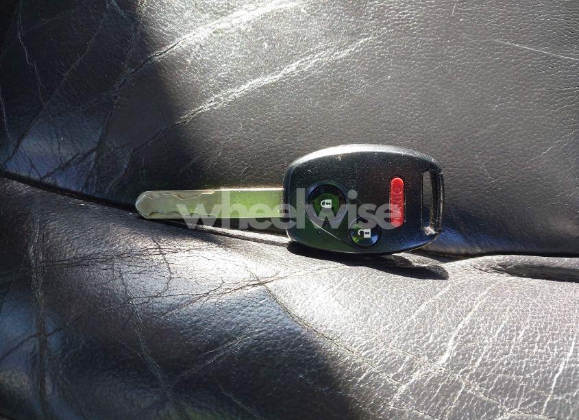 Photo 11 of 2010 Honda Cr-v EX-L (VIN 5J6RE4H76AL073305)