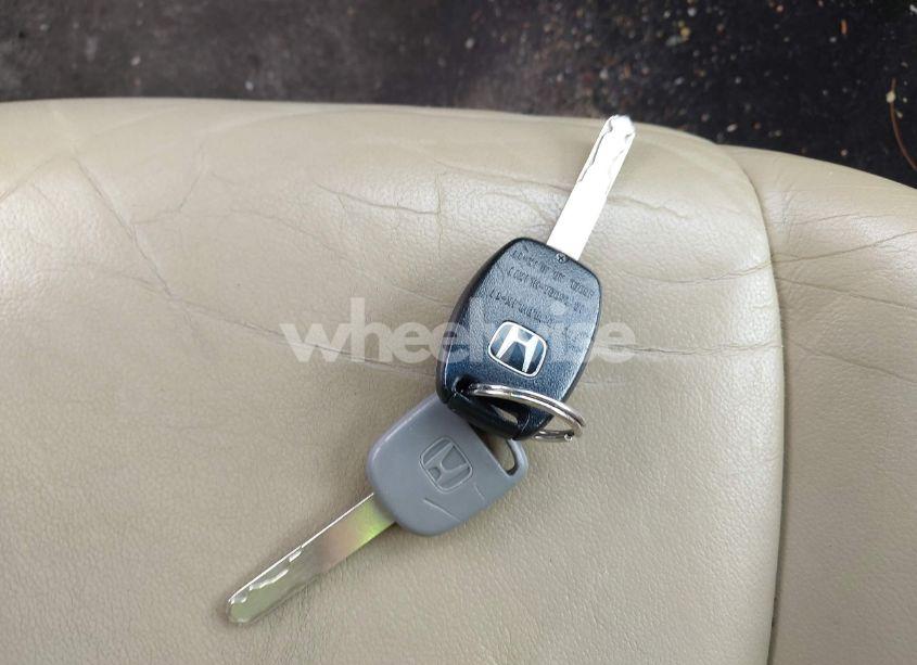 Photo 11 of 2010 Honda Cr-v EX-L (VIN 5J6RE4H78AL058790)