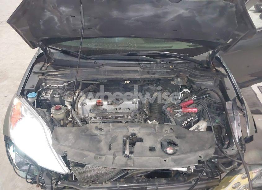 Photo 10 of 2010 Honda Cr-v EX-L (VIN 5J6RE4H79AL061326)