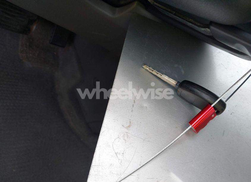 Photo 11 of 2010 Honda Cr-v EX-L (VIN 5J6RE4H7XAL028819)