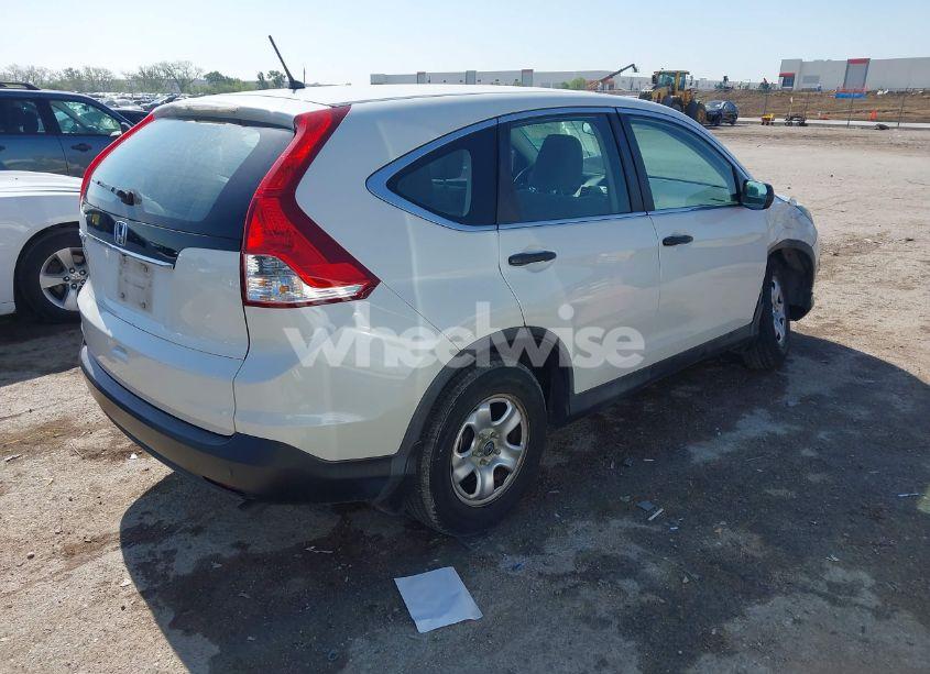 Photo 4 of 2014 Honda Cr-v LX (VIN 5J6RM3H31EL022245)